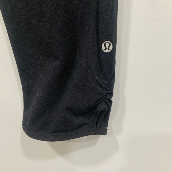 lululemon Dhanurasana Keyhole Crop Leggings Black - Picture 4 of 7